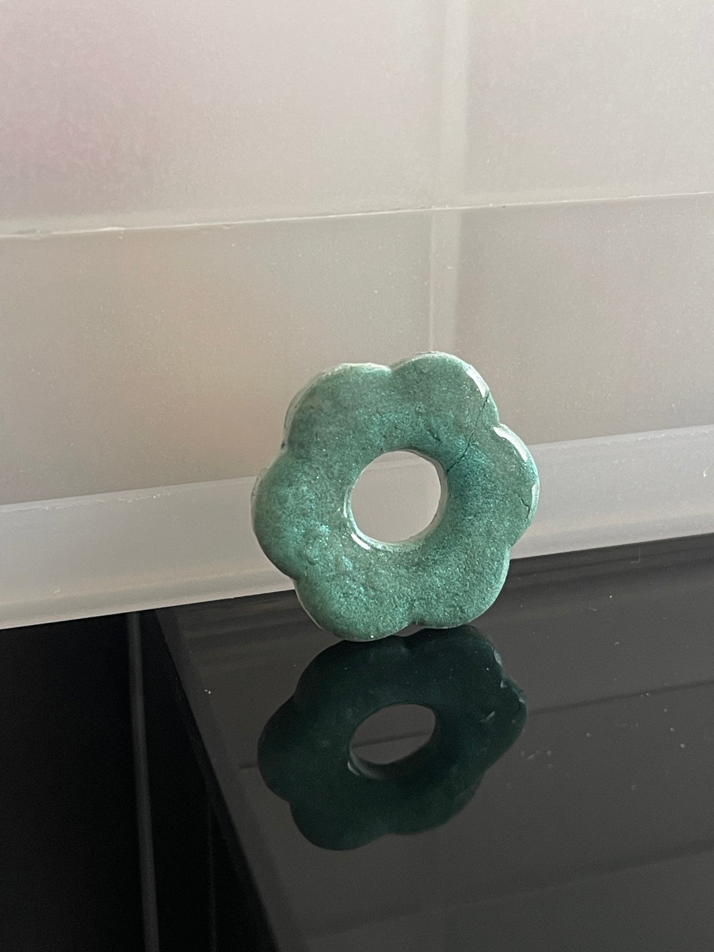 Boucles interchangeables/ réversibles " grande Flora " avec créoles