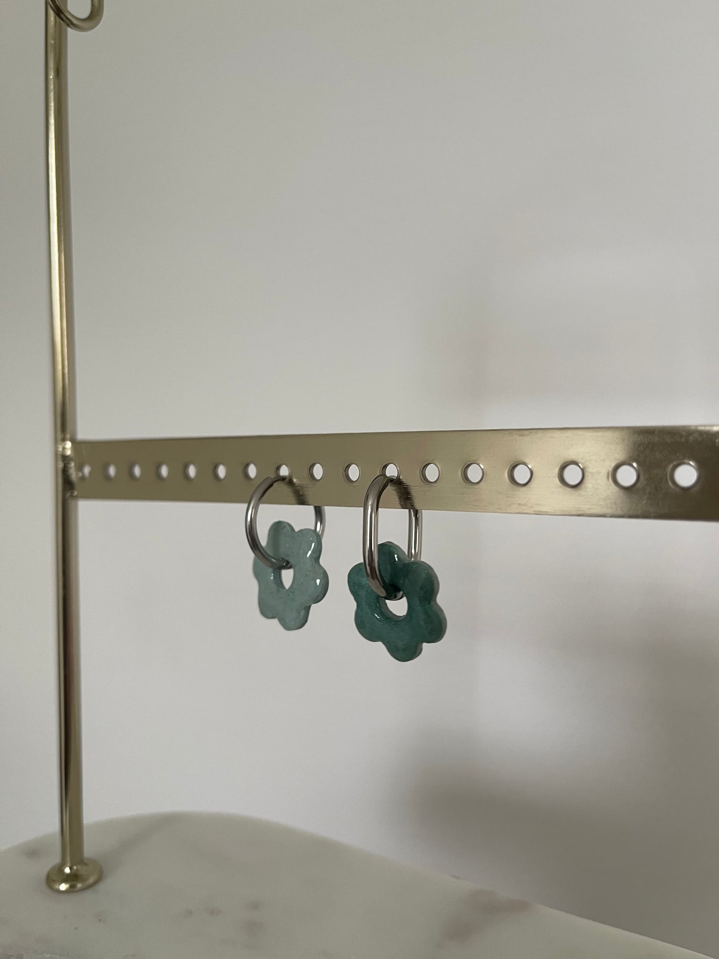 Boucles interchangeables/reversibles " petite fleur " avec créoles