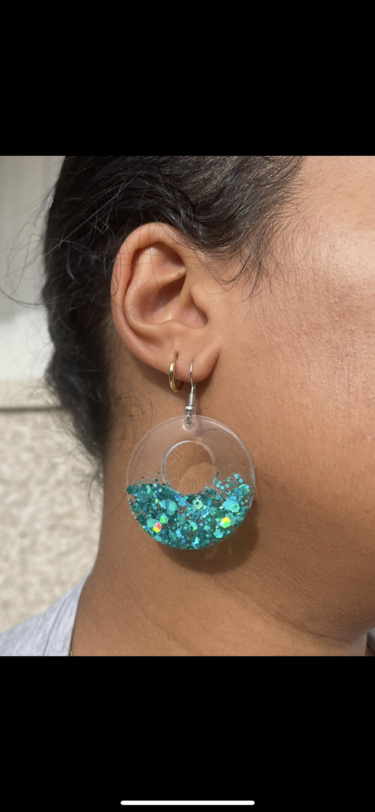 Boucles d’oreilles " Marina " en résine