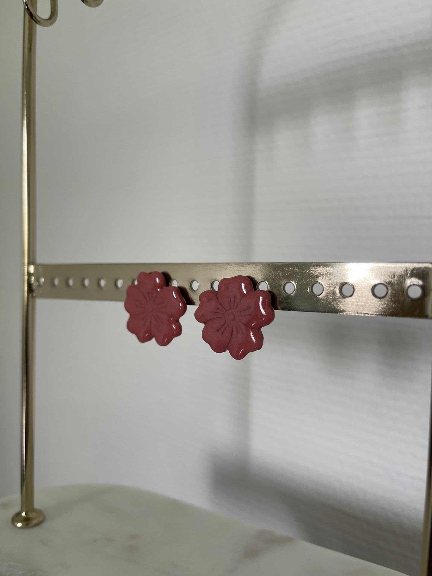 Boucles d’oreilles " petite hibiscus " 🌺